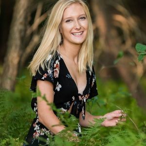 Meet your Posher, Rebecca
