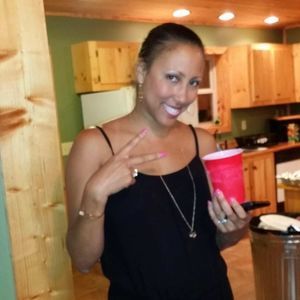 Meet your Posher, Tinika