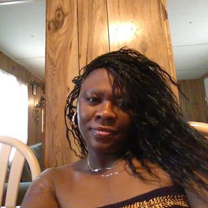 Meet your Posher, Ketchia