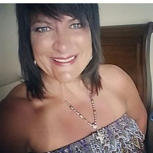 Meet your Posher, Felicity