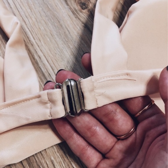 sexy brazilian thong striped bikini chic - Picture 4 of 7