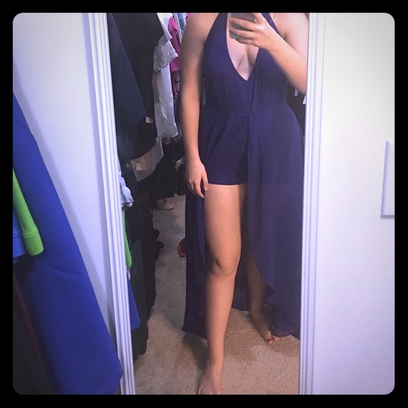 Fashion nova Low cut jump suit