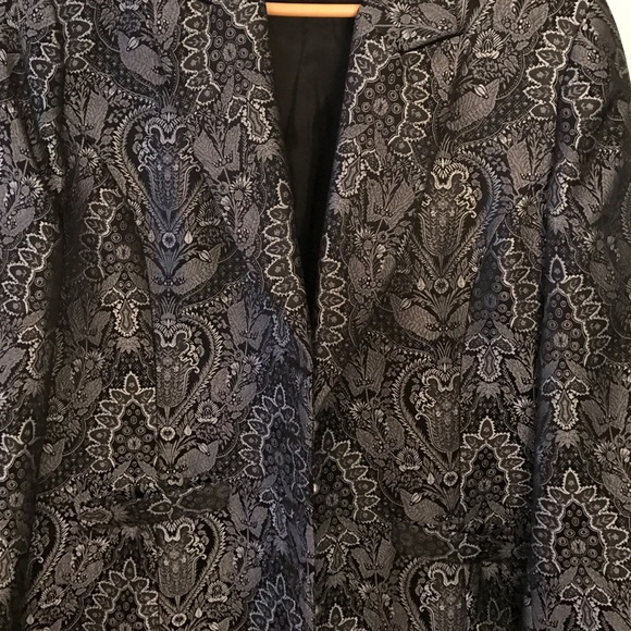 Jacket - Picture 2 of 4