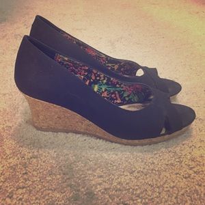 Cork wedges black size 9 wide