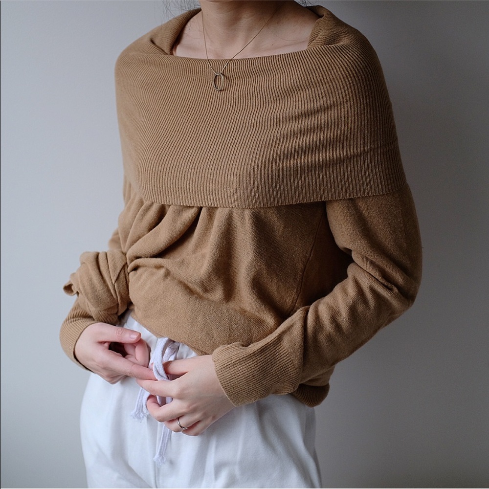 Camel boat neck cashmere sweater dress - Picture 2 of 7