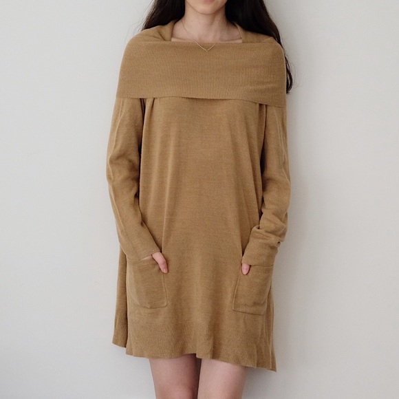 Camel boat neck cashmere sweater dress - Picture 4 of 7