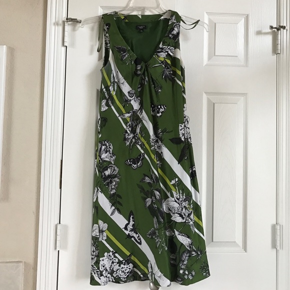 Green shift dress