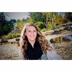 Meet your Posher, Marissa