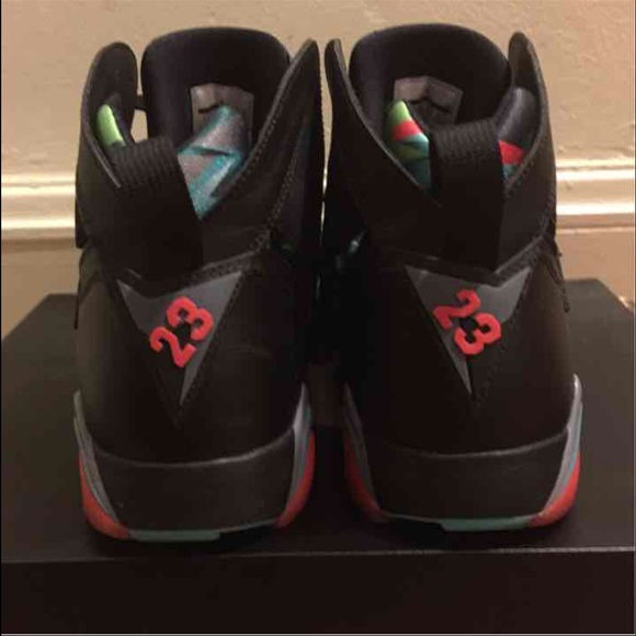 Barcelona night Jordan\'s 7 main image 2