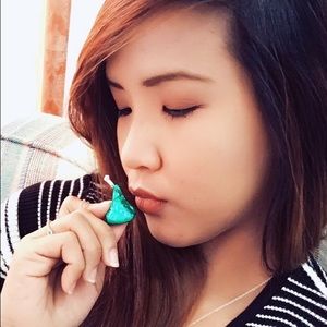 Meet your Posher, Joy