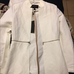 Argelia bcbg jacket