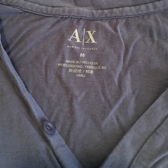 Armani Exchange v neck t
