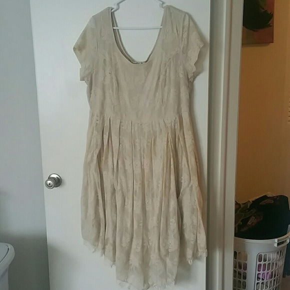 Lace torrid dress