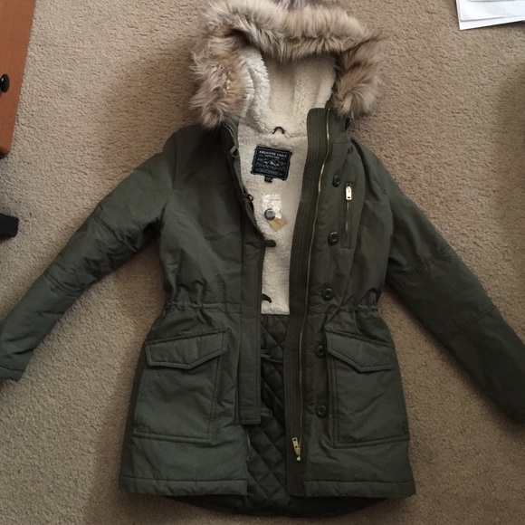 American Eagle winter coat