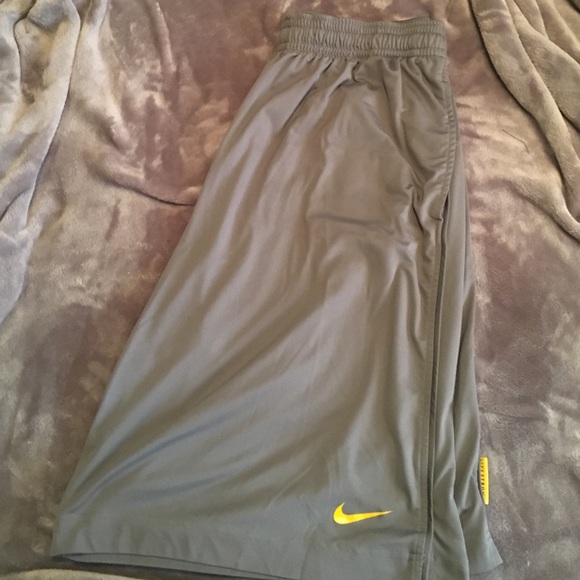 Nike live strong shorts