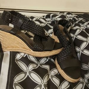 NY&CO black wedges.