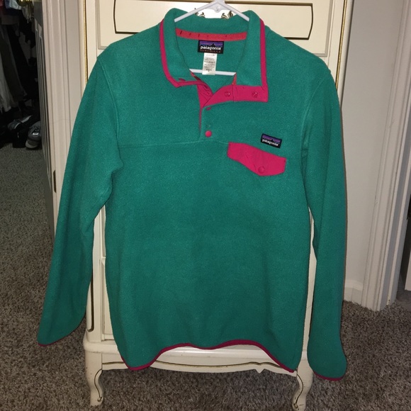 Womens Patagonia fleece pullover