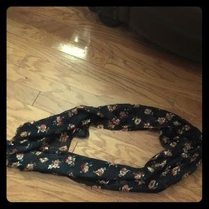American Eagle Scarf