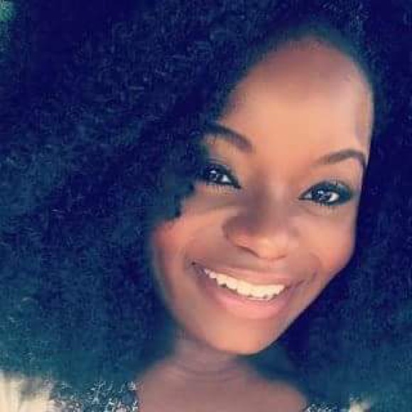 Meet your Posher, Krystal