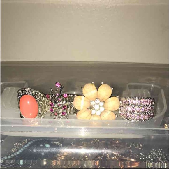 Beautiful ring Bundle! - Picture 2 of 3