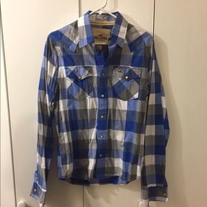 Hollister shirt