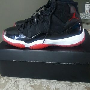 bred 11s size 7.5