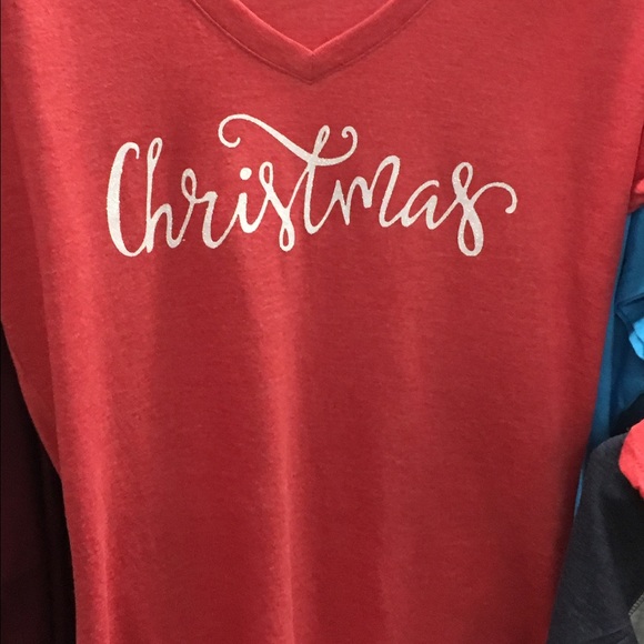 🛍 Super Soft Red V-neck Christmas ORDER TODAY!!