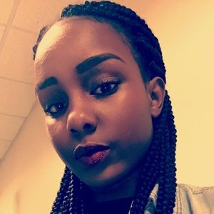 Meet your Posher, Ariena