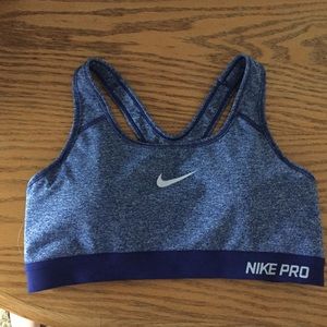 Nike pro padded sports bra
