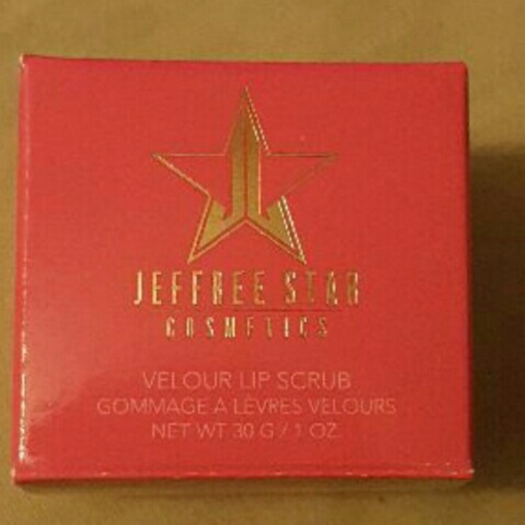 Jeffree star holiday velour lip scrub