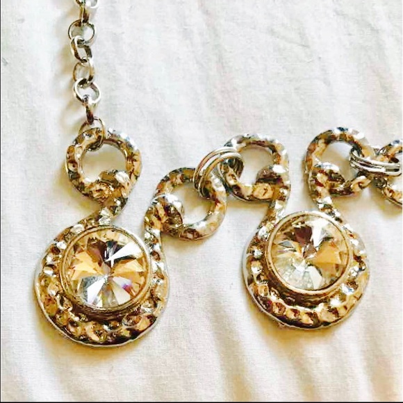 Chunky Blinged Necklace - Picture 2 of 2