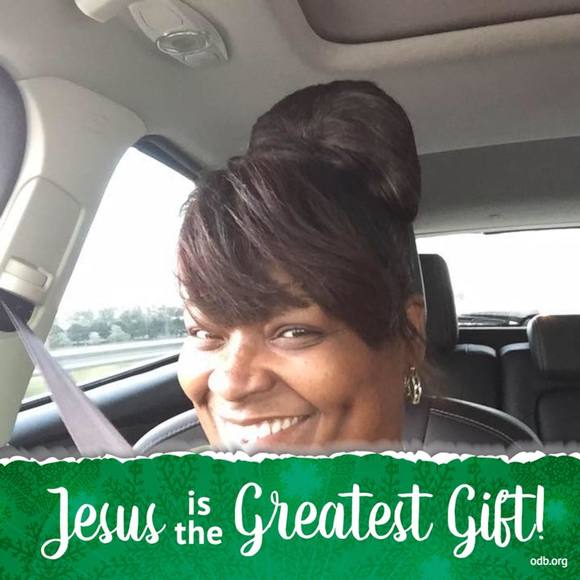 Meet your Posher, Chelli
