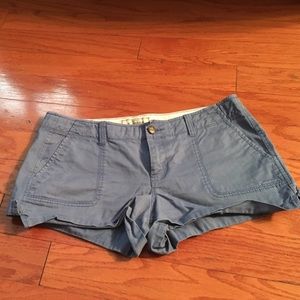 Old Navy blue khaki shorts Old Navy blue khaki shorts