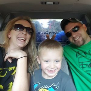 Meet your Posher, Jesse n danielle