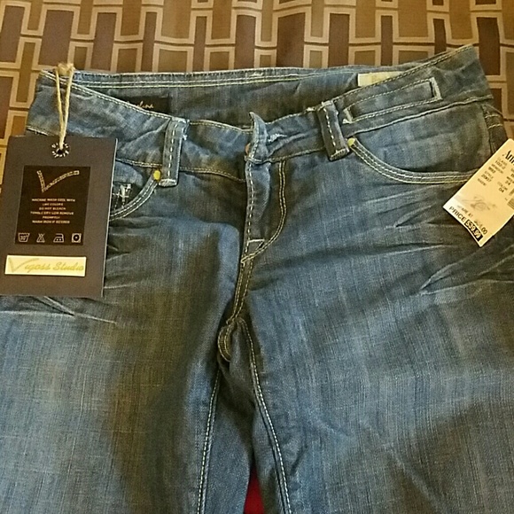 Jeans - Picture 2 of 2