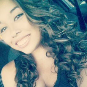 Meet your Posher, Kaitlyn