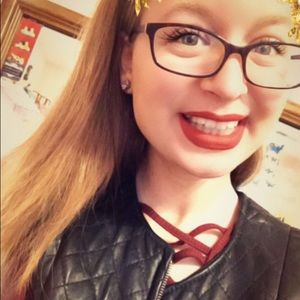 Meet your Posher, Emma