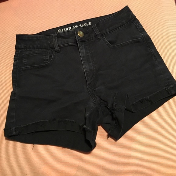 American eagle black shorts