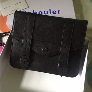 new pristine authentic PS1 chain on wallet w/ box