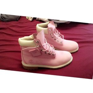 PINK TIMBERLAND BOOTS