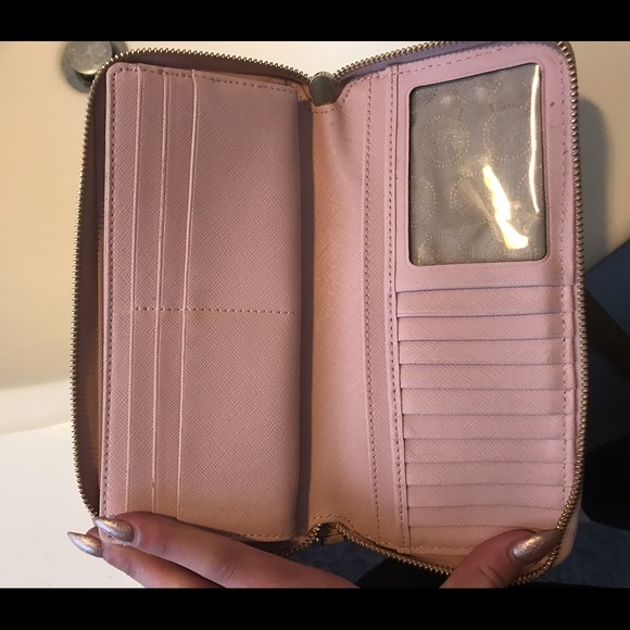 Michael kors continental wallet