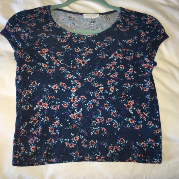 Tilly's Blue Flowered Top