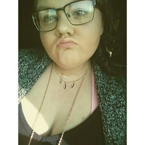 Meet your Posher, Kya