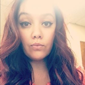 Meet your Posher, Mayra