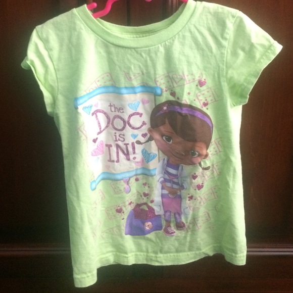 Doc Mcstuffins green tee size 5/6