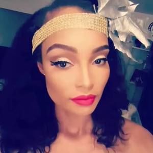 Meet your Posher, Mekeda