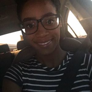 Meet your Posher, Stacey