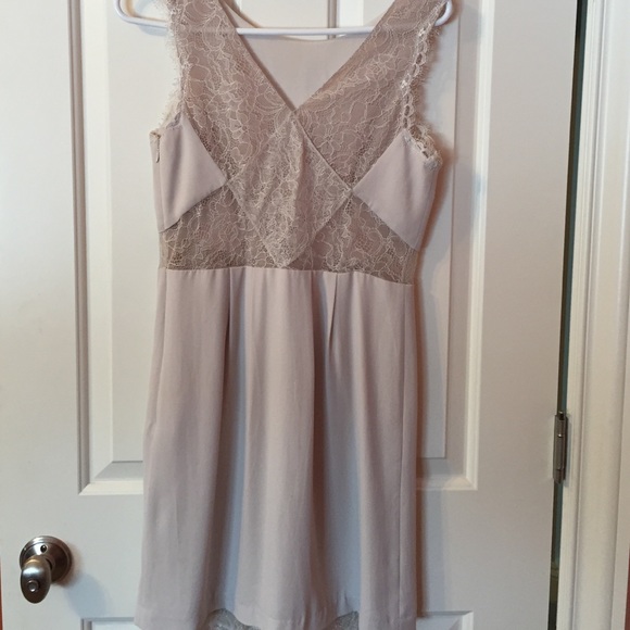 BCBG cloud grey maud boatneck dress - Picture 3 of 3