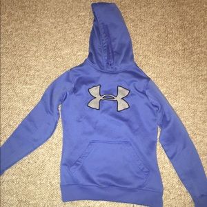 Under Armour sweatshirt