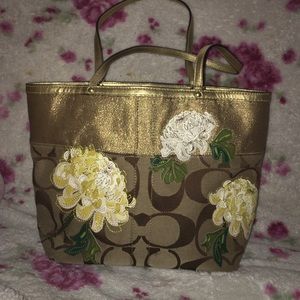 Coach purse